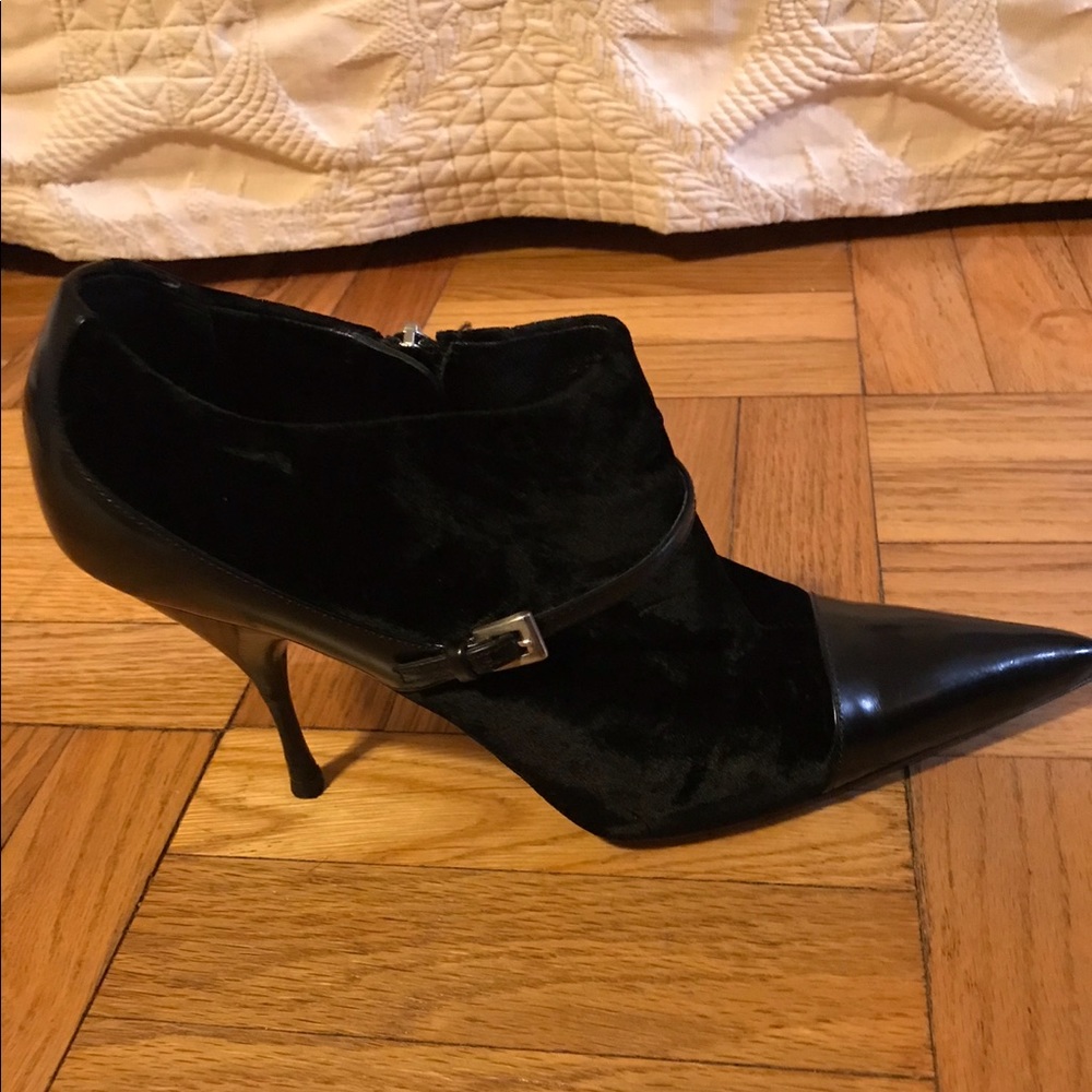 PRADA VERO CUOIO EURO SZ 39.5 MADE IN ITALY (U.S. 8.5) SEE DESCRIPTION